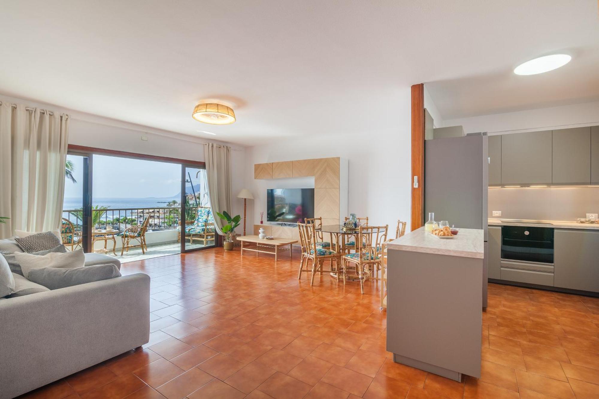 Casa De Franco - Ocean View, Terrace, Balcony, 50M From Playa La Arena, Fibre Net Apartment Puerto de Santiago  Exterior foto