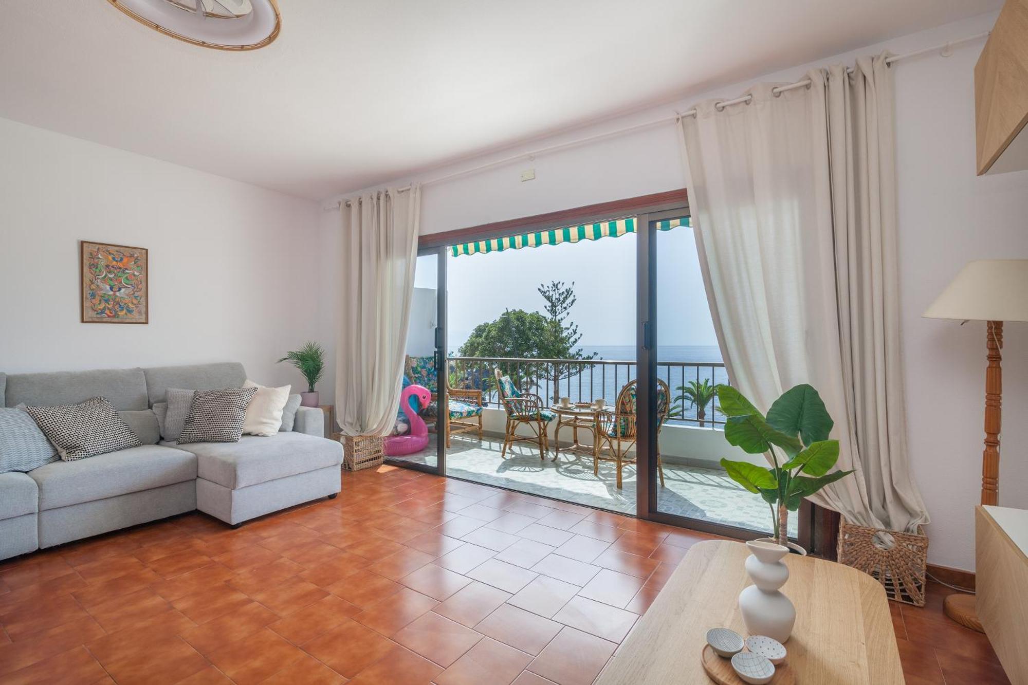 Casa De Franco - Ocean View, Terrace, Balcony, 50M From Playa La Arena, Fibre Net Apartment Puerto de Santiago  Exterior foto